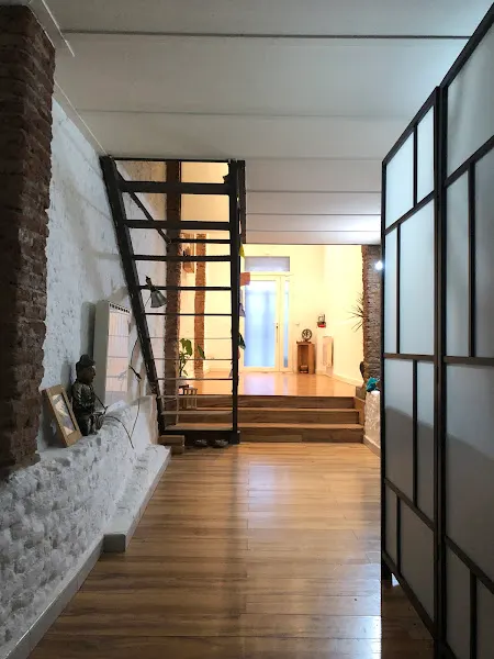 Vinyasa Yoga - Centro de yoga en Madrid - foto 2