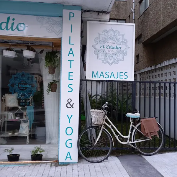 El Estudio PILATES & YOGA