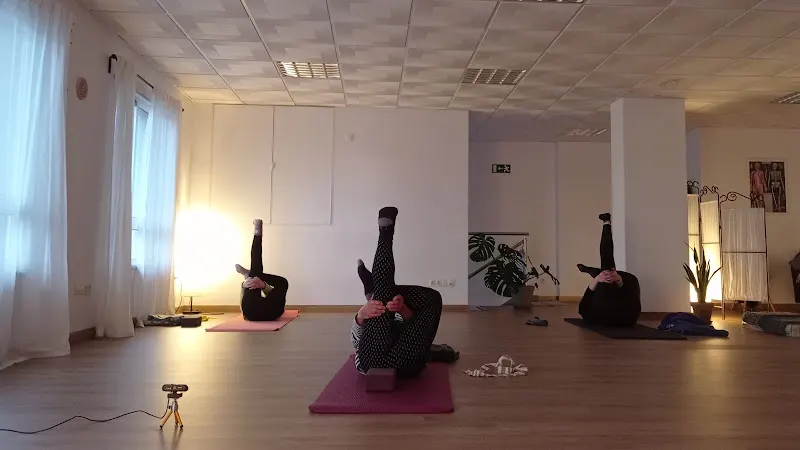 Mandala Estudio de Yoga - Centro de yoga en Ferrol - foto 2