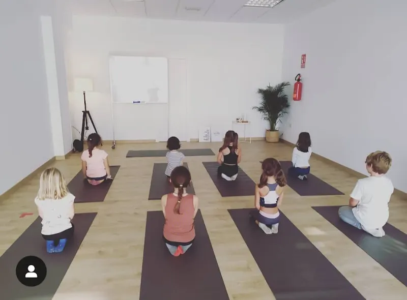 ZONA-ZEN | Centro de yoga en Bertámirans