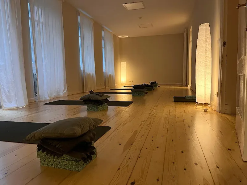 Yogabila - Centro de yoga en Bilbao - foto 2
