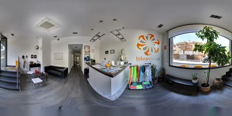 Bikram Yoga Pozuelo