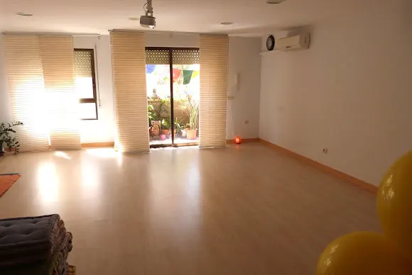 Centro Magdala: Yoga y terapias alternativas en El Campello - Campello