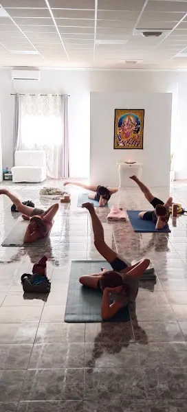 Yoga María. Om Tare.