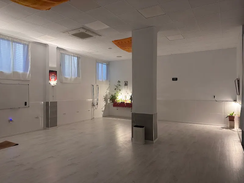 Ashtanga Yoga Denia, ( mysore). Yoga - Mindfulness. en Denia