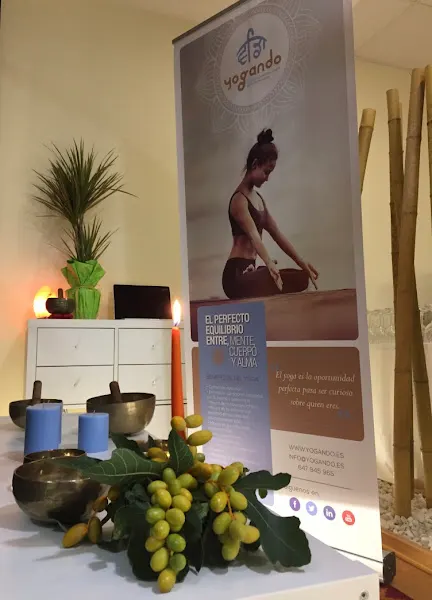 Yogando - Centro de yoga en Elda - foto 3