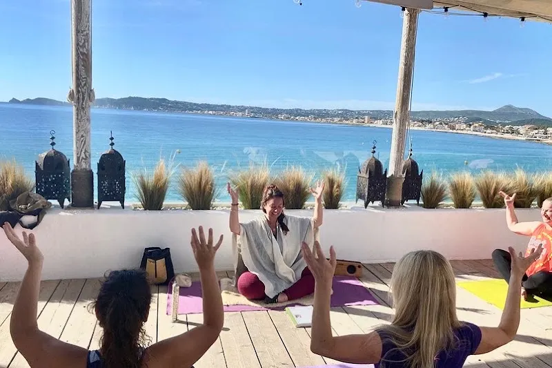 Aarushi Yoga – Kundalini Yoga Classes in Javea - Centro de yoga en Jávea - foto 2
