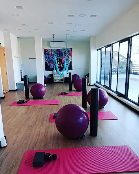 María Mosquete - Yoga, Pilates e Hipopresivos