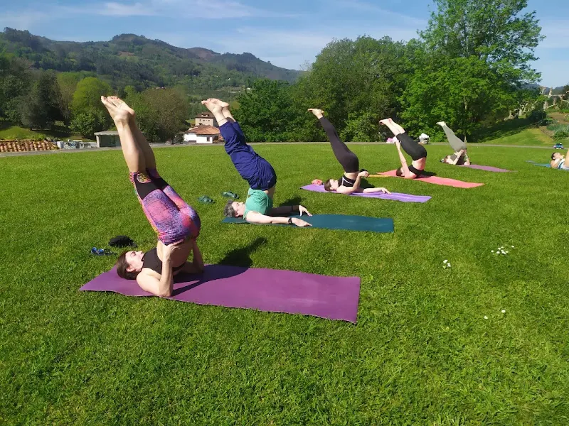 Prana Yoga - Centro de yoga en Oviedo - foto 2