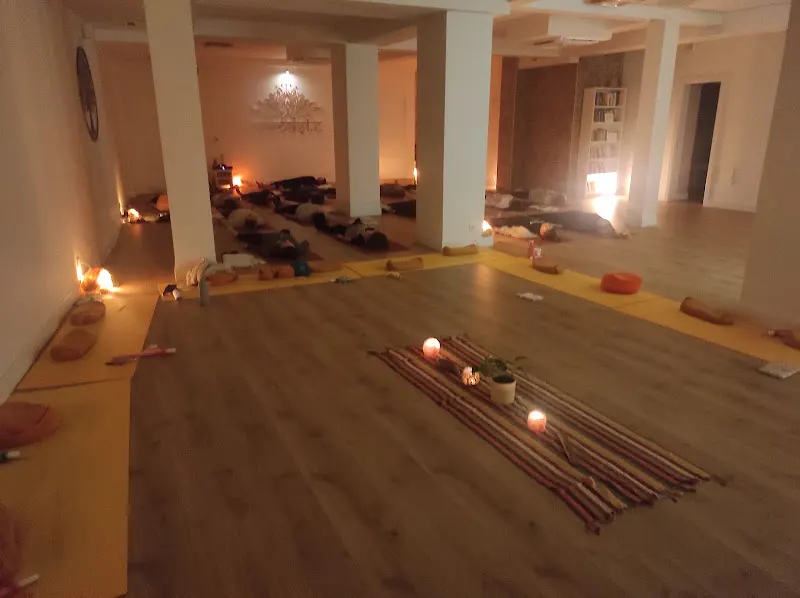 Yoga Pinto