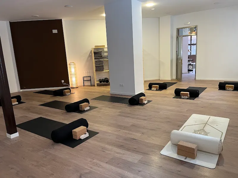Namah Yoga Studio - Centro de yoga en Toledo - foto 2