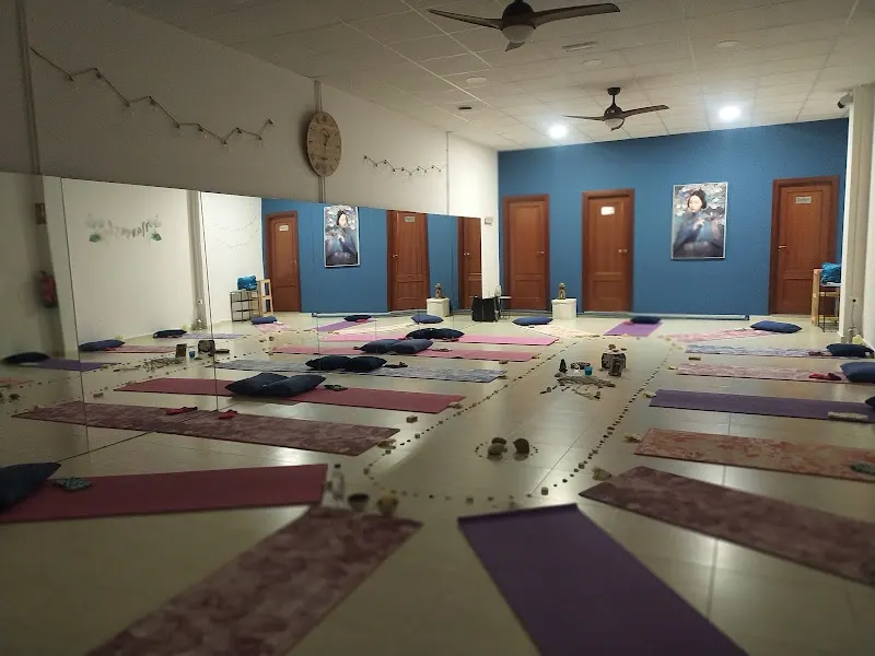 NAMASTE ALMENDRALEJO