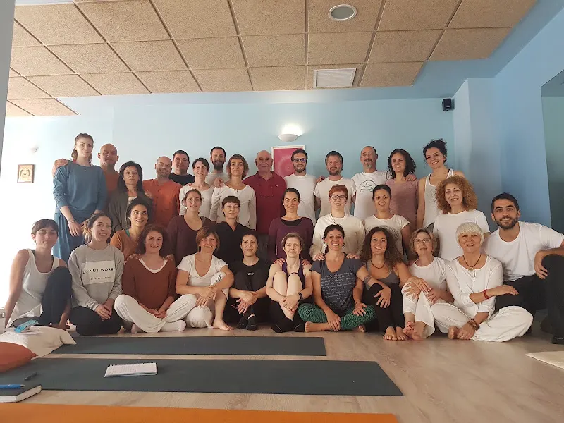 Centro de Yoga Iturbi clases de Hatha Yoga