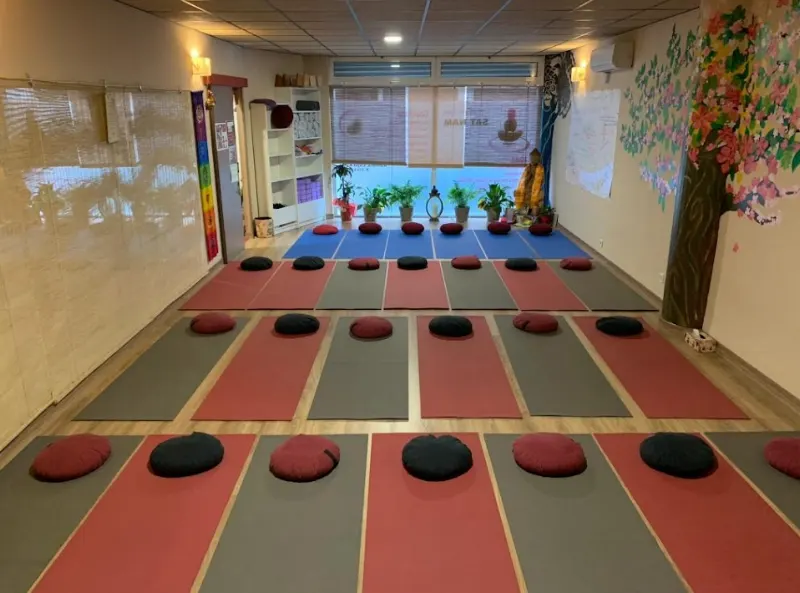 Centre Sat Nam - Centro de yoga en Olesa de Montserrat - foto 2