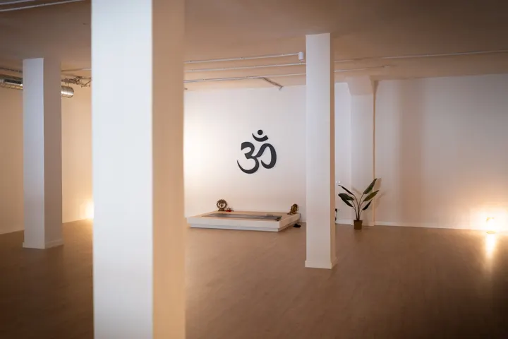 YogaOne Cerdanyola - Centro de yoga en Cerdanyola del Vallès - foto 2