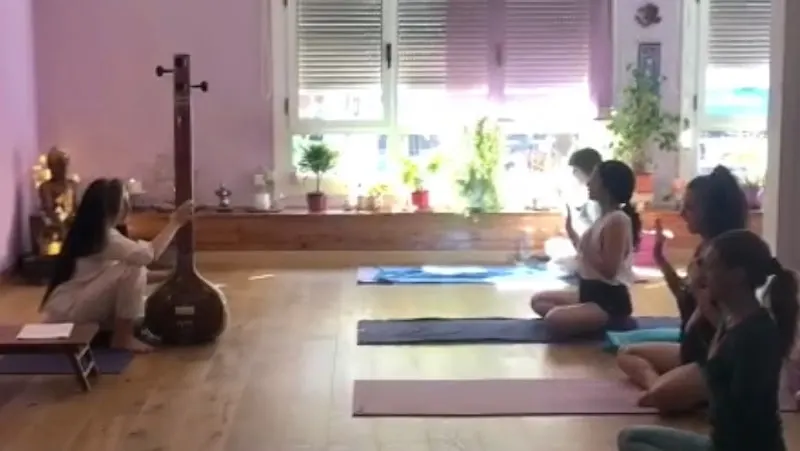 Kaivalya Escuela de Yoga - Centro de yoga en Barcelona - foto 2