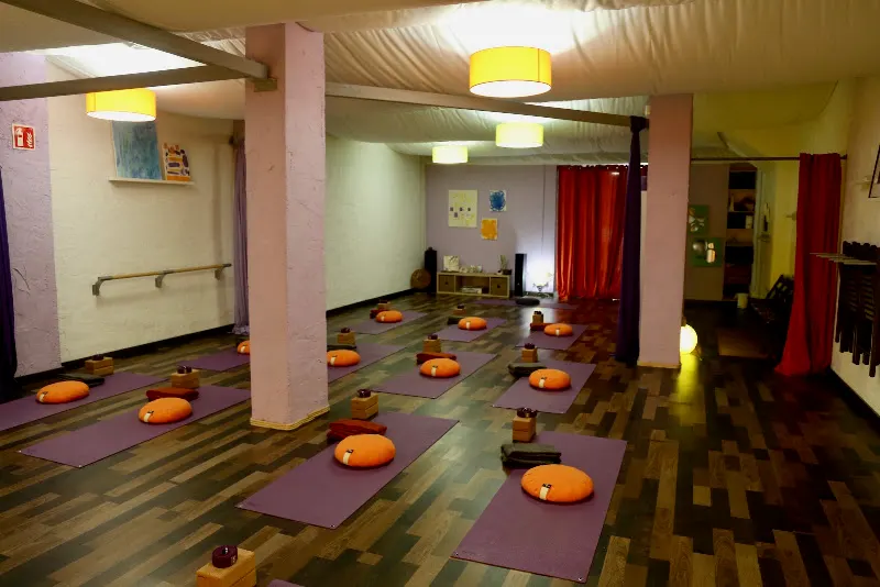 Anandi Yoga - Centro de yoga en Blanes - foto 2