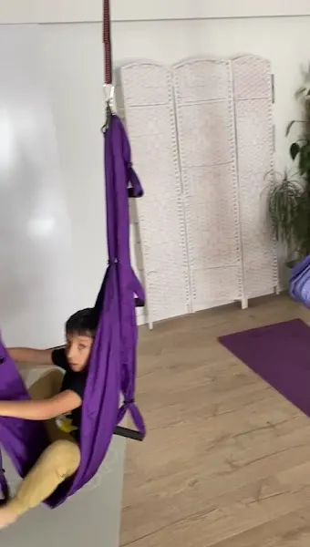 Isaniyama yoga y terapias - Centro de yoga en Olesa de Montserrat - foto 2