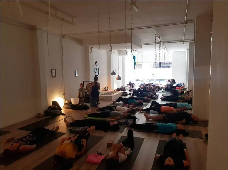 YogaOne Cornellà - Centro de yoga en Cornellà de Llobregat - foto 3