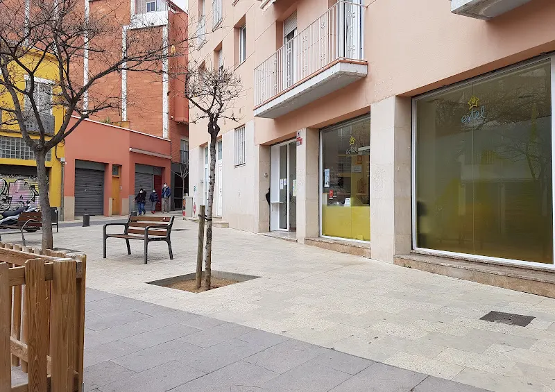 Estel Centre de Ioga Integral - Centro de yoga en Barcelona - foto 3