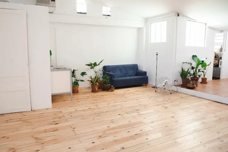 Bronsa - Navakarana Yoga Studio - Barcelona