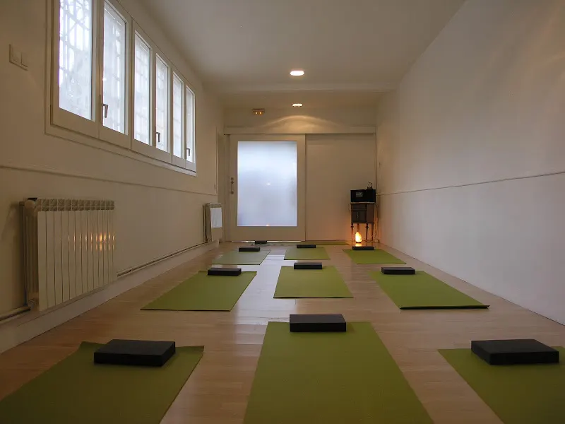 LLAR DE IOGA - Centro de yoga en Sant Cugat del Vallès