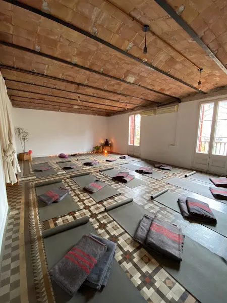 Maitri - Yoga & Wellness - Barcelona