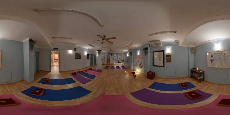 Centro Namaste de Terapias Alternativas, SL - Centro de yoga en Barcelona - foto 2