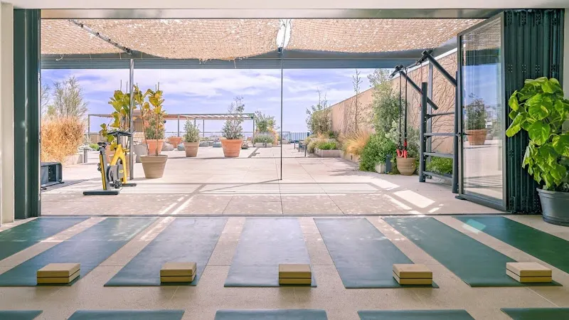 El Living Wellness | Pilates, Yoga, Fitness, Nutrición y Eventos Networking - Centro de salud y bienestar en Sitges - foto 2