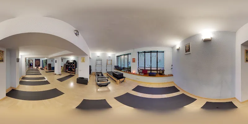 Beyoga Pilates & Yoga Barcelona - Barcelona