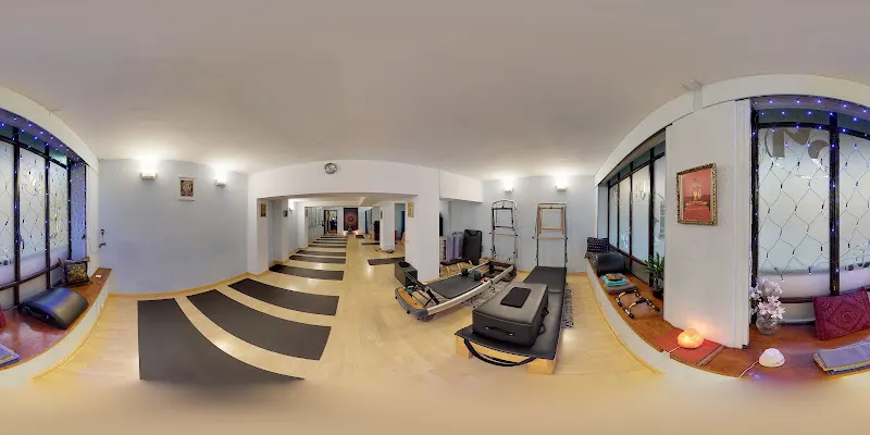 Beyoga Pilates & Yoga Barcelona - Centro de pilates en Barcelona - foto 2