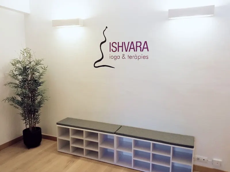 Ishvara Yoga y Terapias - Barcelona