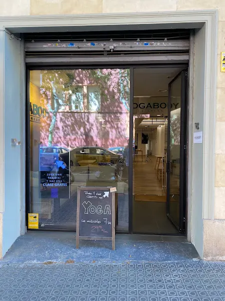 YOGABODY - Centro de yoga en Barcelona - foto 2