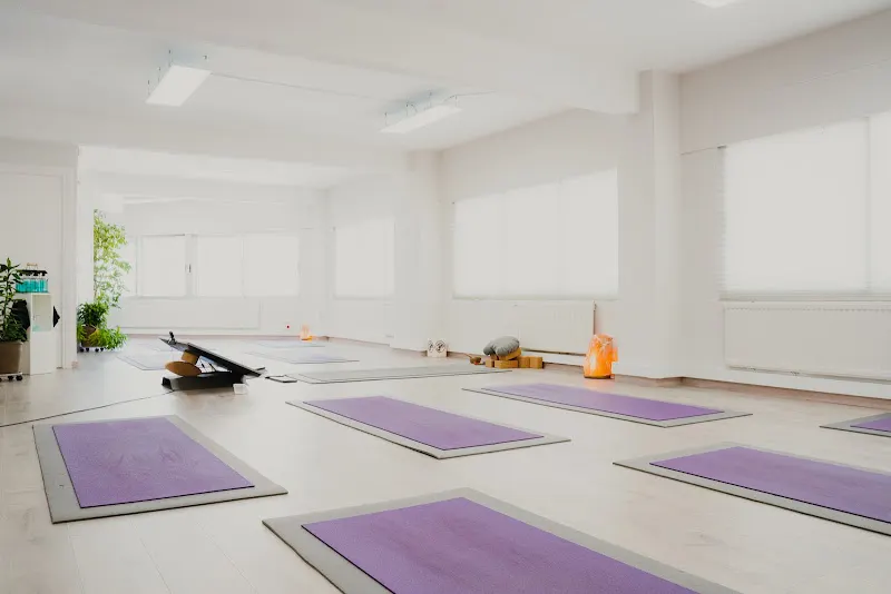 Hatha Yoga Shánkara - Centro de yoga en Burgos - foto 2