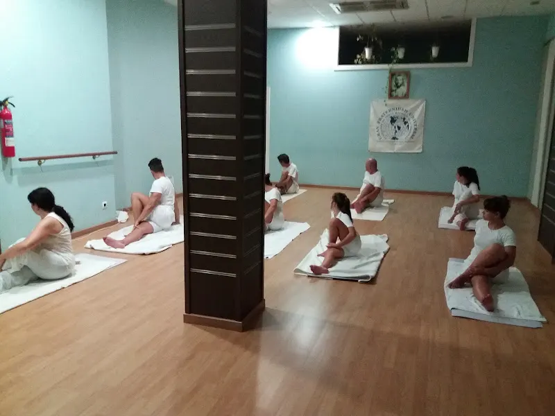 Instituto de Yoga - Gran Fraternidad Universal