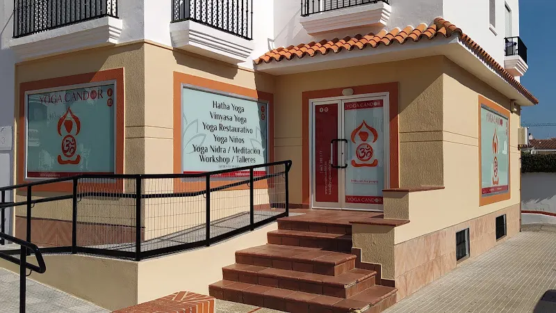 Yoga Candor - Centro de Yoga y Masajes en Rota