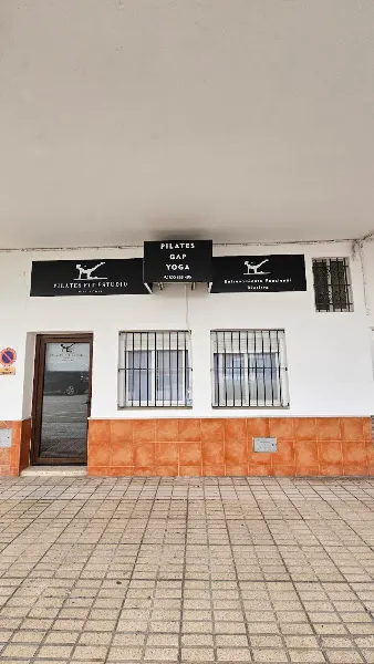Pilates Fit & Yoga Estudio - Centro de pilates en Barbate - foto 2