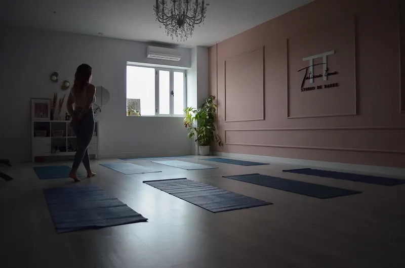 OMtheyoga Shala - Centro de yoga en Chiclana de la Frontera - foto 2