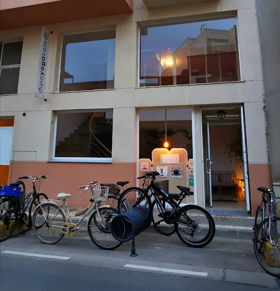 DIPAYOGAKALA - Centro de yoga en Vinaròs - foto 2