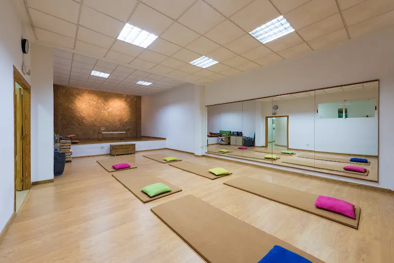 YOGA CASTELLON - Centro de yoga en Castellón de la Plana - foto 3