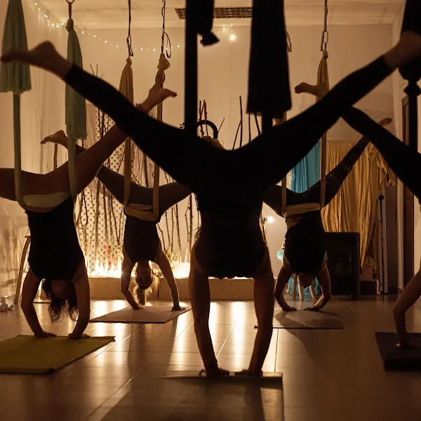 Ataraxia yoga aéreo palencia - Palencia