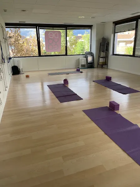 DeYoga - Centro de yoga en Madrid - foto 2