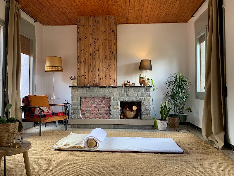 Olga Amrit Yoga - Terapias (Girona) - Terapeuta ocupacional en Olot - foto 2