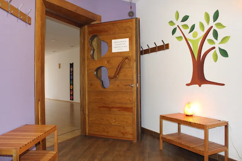 Espacio Vital RESPIRA - Centro de Yoga y Terápias naturales - Centro de yoga en Baza - foto 2