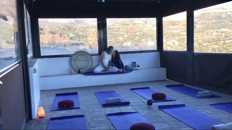 AQUARIAN, Escuela de Yoga - Centro de yoga en Vélez-Málaga - foto 2