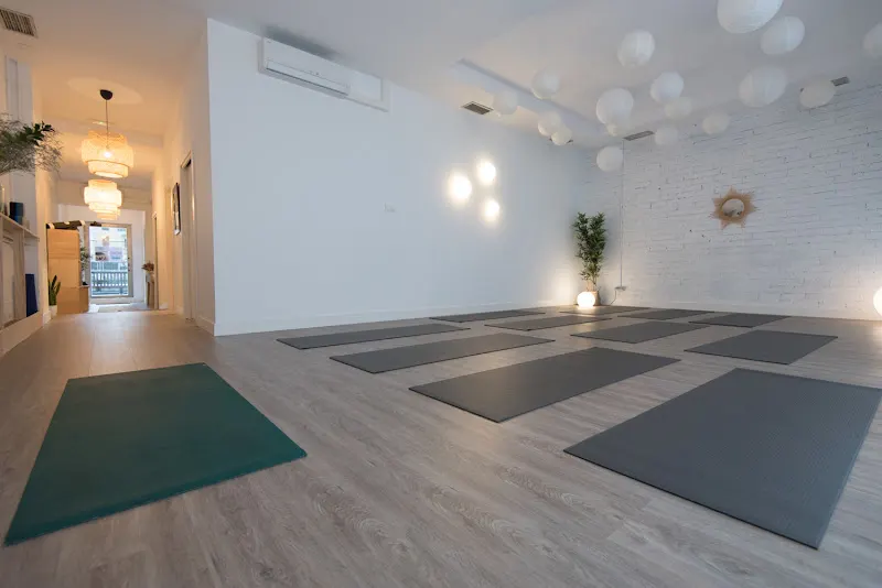 CALMA YOGA Donostia ‍ ‍ - Centro de yoga en Donostia-San Sebastian - foto 2