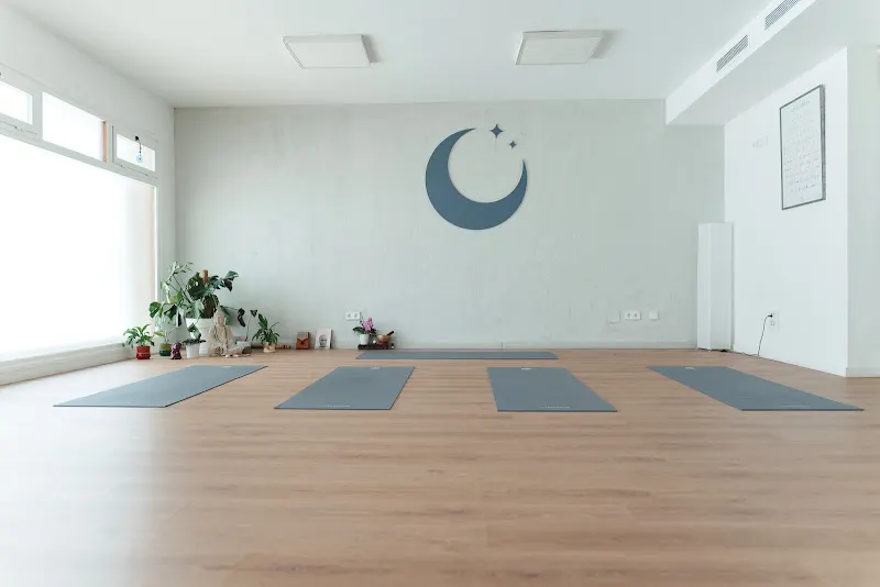 Marta Yoga Ibiza - Centro de yoga en Santa Eulalia del Río - foto 2