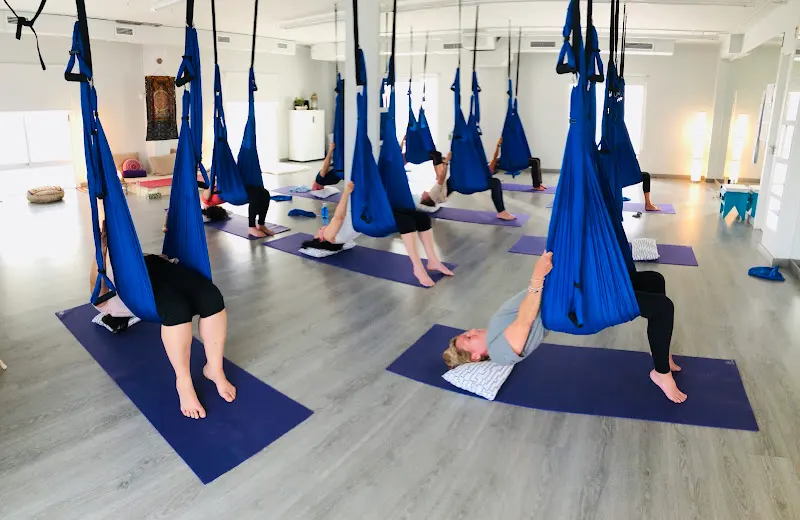 DHARMA YOGA STUDIO MALLORCA - Centro de yoga en Palma - foto 2