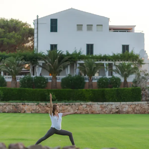 Yoga y meditación Menorca Neus Urbina - Centro de retiro de yoga en Sant Lluís - foto 2
