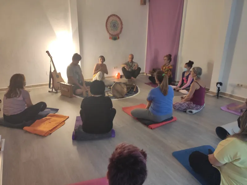 Rosa Esencial - Centro de yoga en Jaén - foto 2